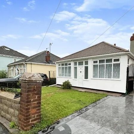 Uplands Grove Bungalow Hotell Wolverhampton Eksteriør bilde